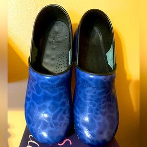 SANITA SIGNATURE DANISH DESIGN MEDICAL SHOES